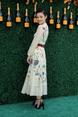 HQ

