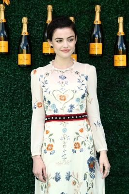 HQ
