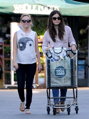 WholeFoodStore2013-03.jpg
