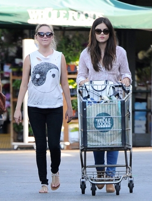 WholeFoodStore2013-05.jpg