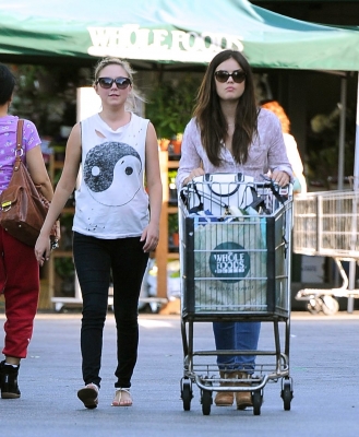 WholeFoodStore2013-06.jpg