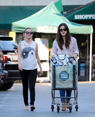 WholeFoodStore2013-07.jpg