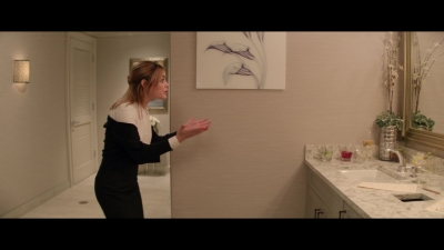 a_nice_girl_like_you_2020_1080p_web_h264-huzzah_0074.jpg