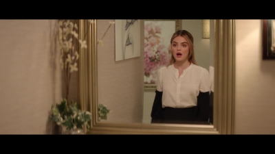 a_nice_girl_like_you_2020_1080p_web_h264-huzzah_0084.jpg