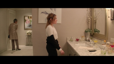 a_nice_girl_like_you_2020_1080p_web_h264-huzzah_0095.jpg