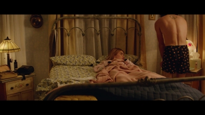 a_nice_girl_like_you_2020_1080p_web_h264-huzzah_0332.jpg