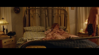 a_nice_girl_like_you_2020_1080p_web_h264-huzzah_0333.jpg