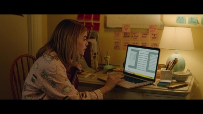 a_nice_girl_like_you_2020_1080p_web_h264-huzzah_0403.jpg