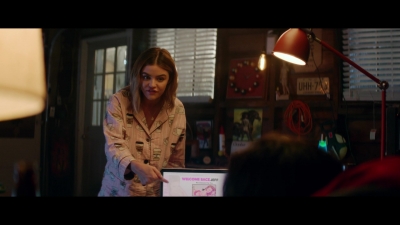 a_nice_girl_like_you_2020_1080p_web_h264-huzzah_0486.jpg
