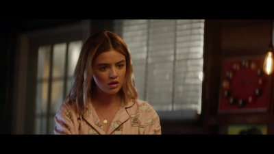 a_nice_girl_like_you_2020_1080p_web_h264-huzzah_0518.jpg