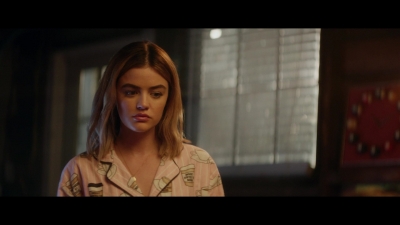 a_nice_girl_like_you_2020_1080p_web_h264-huzzah_0542.jpg