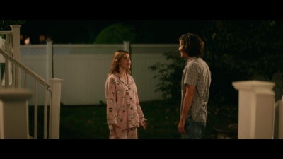 a_nice_girl_like_you_2020_1080p_web_h264-huzzah_0615.jpg