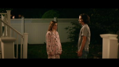 a_nice_girl_like_you_2020_1080p_web_h264-huzzah_0617.jpg