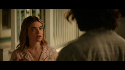 a_nice_girl_like_you_2020_1080p_web_h264-huzzah_0628.jpg