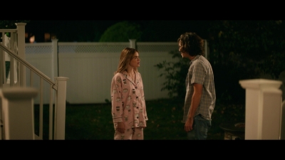 a_nice_girl_like_you_2020_1080p_web_h264-huzzah_0632.jpg