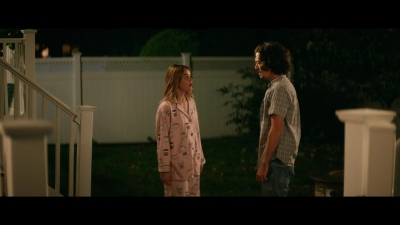 a_nice_girl_like_you_2020_1080p_web_h264-huzzah_0638.jpg