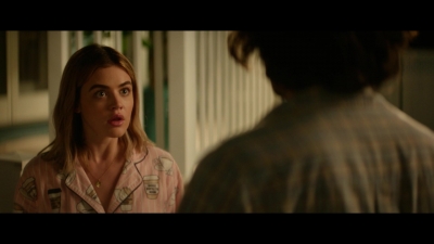 a_nice_girl_like_you_2020_1080p_web_h264-huzzah_0642.jpg