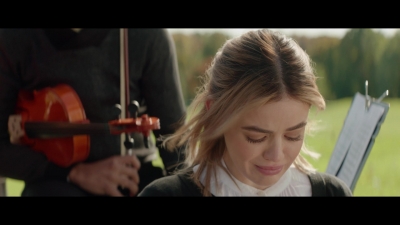 a_nice_girl_like_you_2020_1080p_web_h264-huzzah_0834.jpg