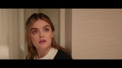 a_nice_girl_like_you_2020_1080p_web_h264-huzzah_1136.jpg