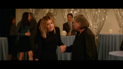 a_nice_girl_like_you_2020_1080p_web_h264-huzzah_2376.jpg