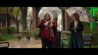 a_nice_girl_like_you_2020_1080p_web_h264-huzzah_2769.jpg