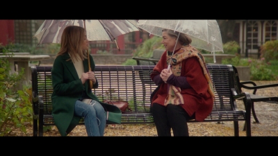 a_nice_girl_like_you_2020_1080p_web_h264-huzzah_2896.jpg
