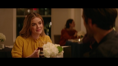 a_nice_girl_like_you_2020_1080p_web_h264-huzzah_2952.jpg