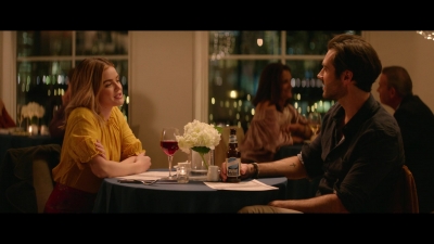 a_nice_girl_like_you_2020_1080p_web_h264-huzzah_3007.jpg