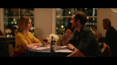 a_nice_girl_like_you_2020_1080p_web_h264-huzzah_3070.jpg