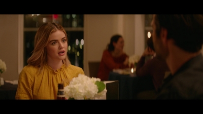a_nice_girl_like_you_2020_1080p_web_h264-huzzah_3082.jpg