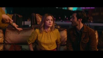 a_nice_girl_like_you_2020_1080p_web_h264-huzzah_3220.jpg