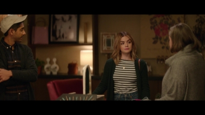 a_nice_girl_like_you_2020_1080p_web_h264-huzzah_3553.jpg