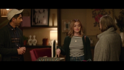 a_nice_girl_like_you_2020_1080p_web_h264-huzzah_3555.jpg