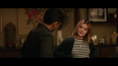 a_nice_girl_like_you_2020_1080p_web_h264-huzzah_3567.jpg