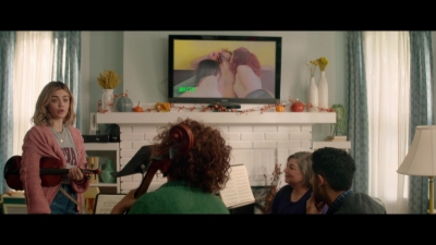 a_nice_girl_like_you_2020_1080p_web_h264-huzzah_3600.jpg