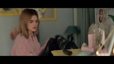 a_nice_girl_like_you_2020_1080p_web_h264-huzzah_3926.jpg