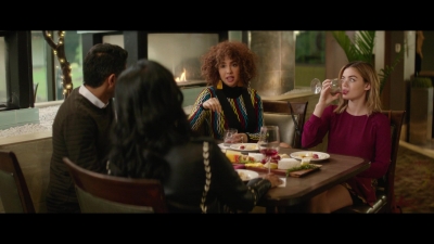 a_nice_girl_like_you_2020_1080p_web_h264-huzzah_4082.jpg
