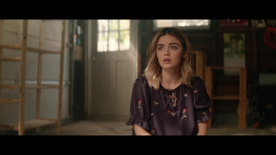 a_nice_girl_like_you_2020_1080p_web_h264-huzzah_4185.jpg