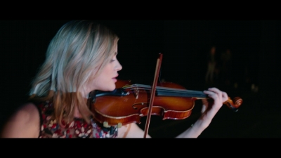 a_nice_girl_like_you_2020_1080p_web_h264-huzzah_4236.jpg