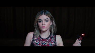 a_nice_girl_like_you_2020_1080p_web_h264-huzzah_4250.jpg