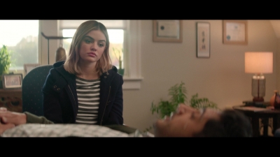 a_nice_girl_like_you_2020_1080p_web_h264-huzzah_4299.jpg