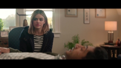 a_nice_girl_like_you_2020_1080p_web_h264-huzzah_4309.jpg