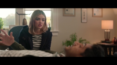 a_nice_girl_like_you_2020_1080p_web_h264-huzzah_4311.jpg