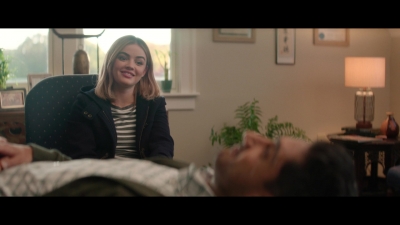 a_nice_girl_like_you_2020_1080p_web_h264-huzzah_4358.jpg