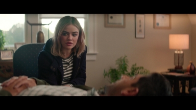 a_nice_girl_like_you_2020_1080p_web_h264-huzzah_4378.jpg