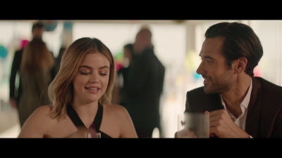 a_nice_girl_like_you_2020_1080p_web_h264-huzzah_5248.jpg
