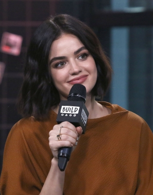 HQ
