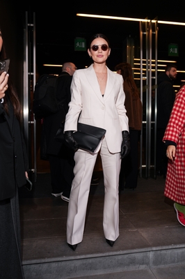 arrivingmaxmarashow220224-015.jpg