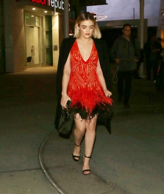 arrivingtupremiere100119-001.jpg
