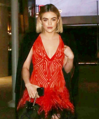 arrivingtupremiere100119-013.jpg
